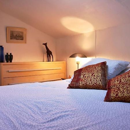 Lovely Flat In The Heart Of The Medieval City 耶尔 外观 照片
