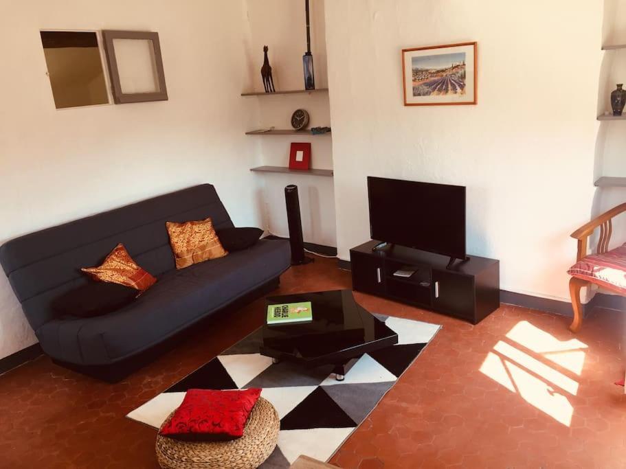 Lovely Flat In The Heart Of The Medieval City 耶尔 外观 照片