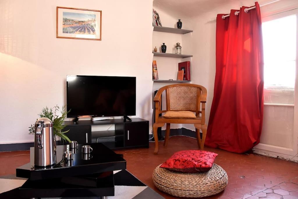 Lovely Flat In The Heart Of The Medieval City 耶尔 外观 照片