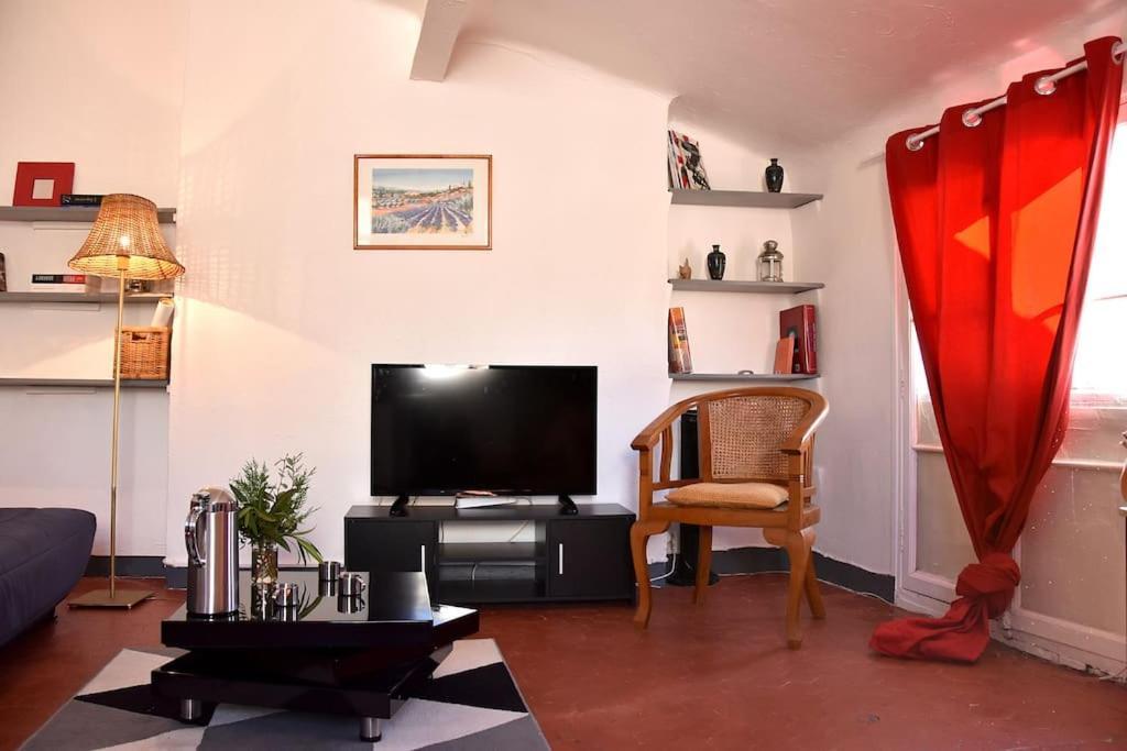 Lovely Flat In The Heart Of The Medieval City 耶尔 外观 照片